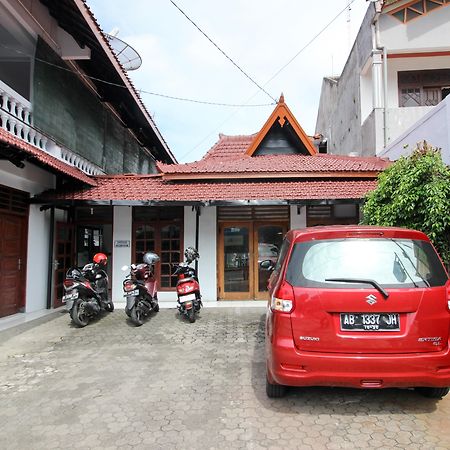 Reddoorz Plus Near Alun Alun Selatan Jogyakarta Zewnętrze zdjęcie